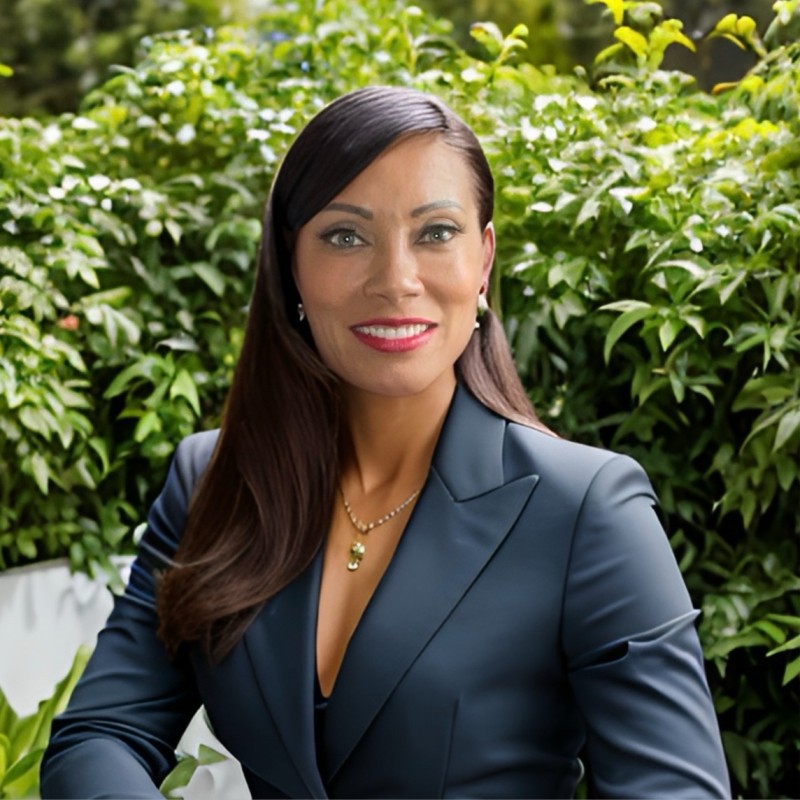 Meet the Board - Elizabeth Kemp Caulder